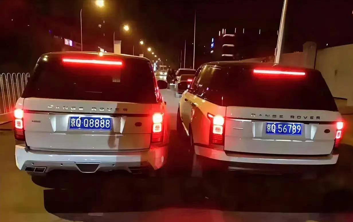 这两位那个更厉害!
