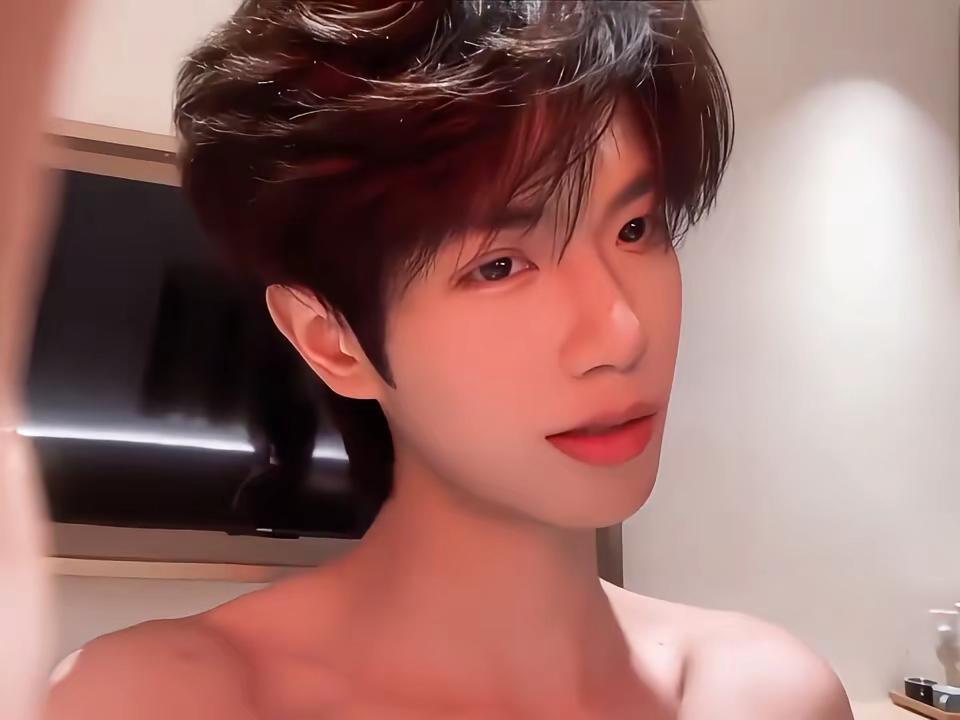 拜托大数据把我推给甜妹好不好！！理想型 少年感 卷毛