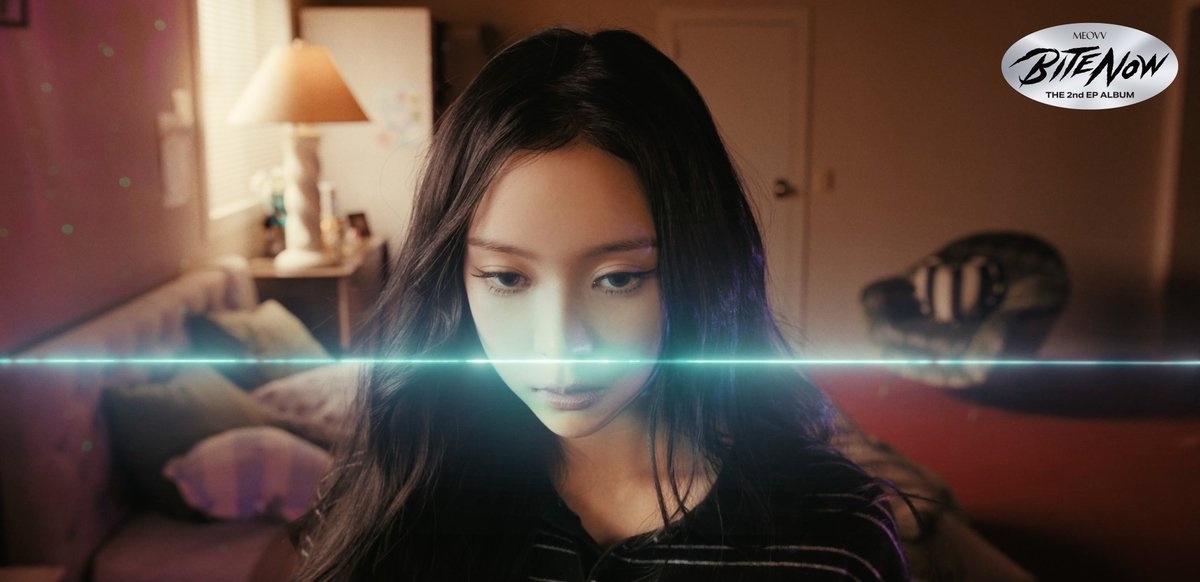MEOVV [BITE NOW] MV预告照公开🐈⬛ 