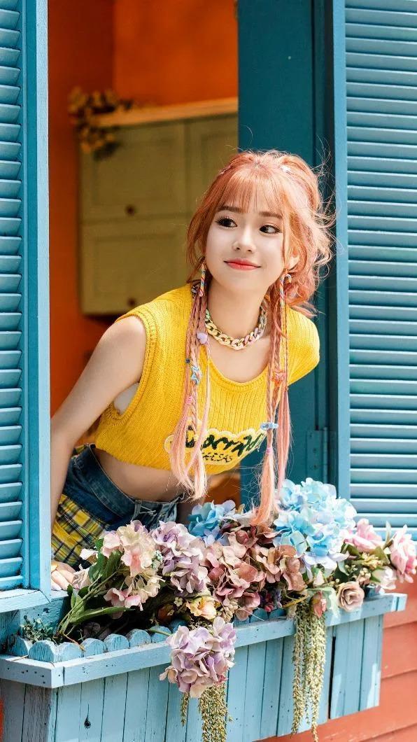 儿子闹着要去中国大陆上学，台湾富婆头疼不已，想着只好把儿子送到大陆，感受一下贫富