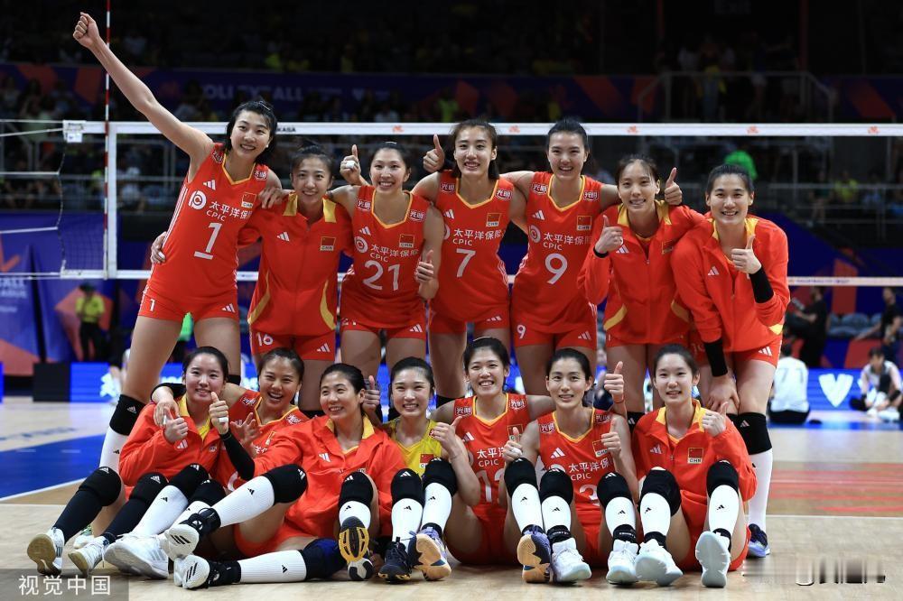 中国女排3-0横扫韩国队取开门红
北京时间5月15日，2024年世界女排联赛巴西