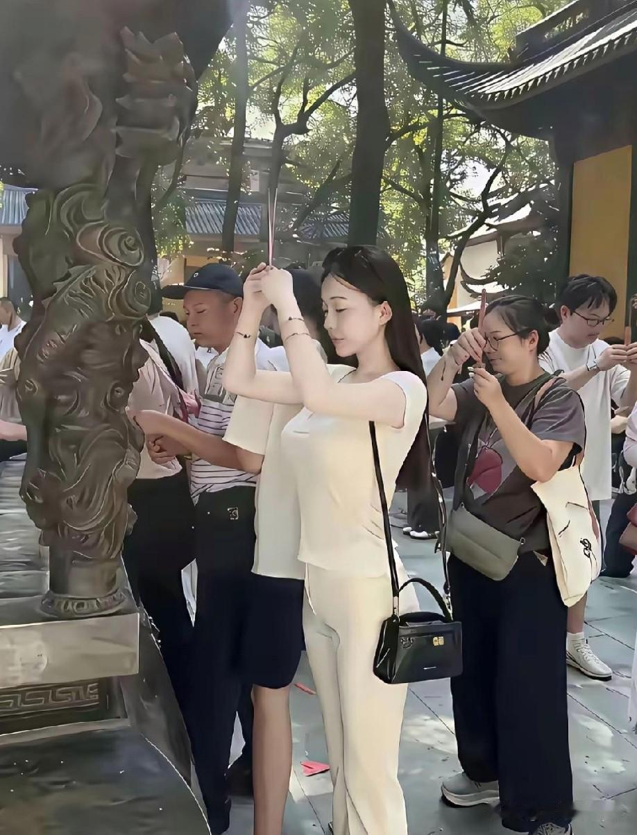 挺漂亮的，这是在求什么[what]