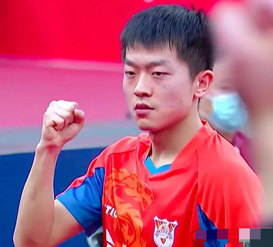 恭喜温瑞博/袁励岑3:1苏拉/塔卡，晋级男双四强啦！
6月12日，WTT萨格勒布