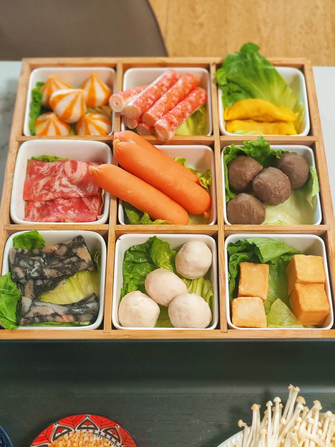 今晚吃满月火锅，看悬案大结局👀🥘 