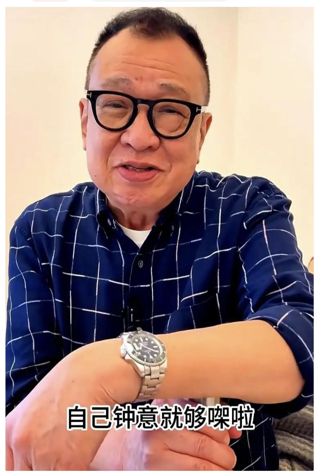 许绍雄走后，继子没争家产，把值七千万的铺面和公寓全让给了妹妹。
没人逼他，他也