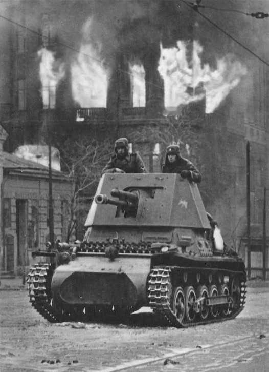 1941年秋季争夺顿河畔罗斯托夫的战斗中，德国第605反坦克营的部队驾驶Panz