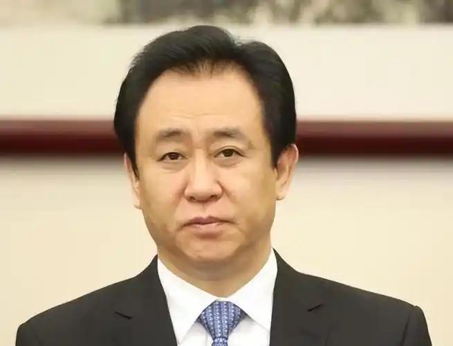 [月亮]4月14日许家印当庭认罪，恒大欠老百姓的钱还能追回来吗？


可能还有人