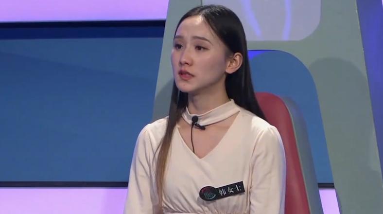 儿媳一人赚钱养活丈夫全家，只因生了一个女儿，就被婆婆处处打压
儿媳因为是外地的，
