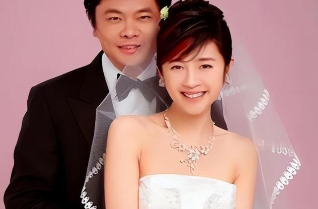 “一个亿买断女人的15年”，这笔生意是否盈利已经不重要，重要的是，丁健已经看腻了