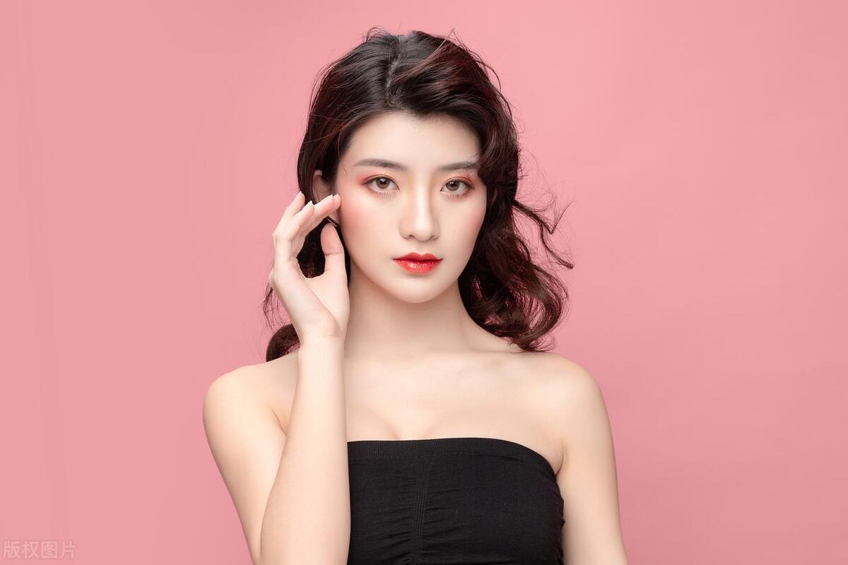 观察了很多婚姻里不幸福的女人，发现她们都有这些共性
婚姻需要选择，也需要经营。选