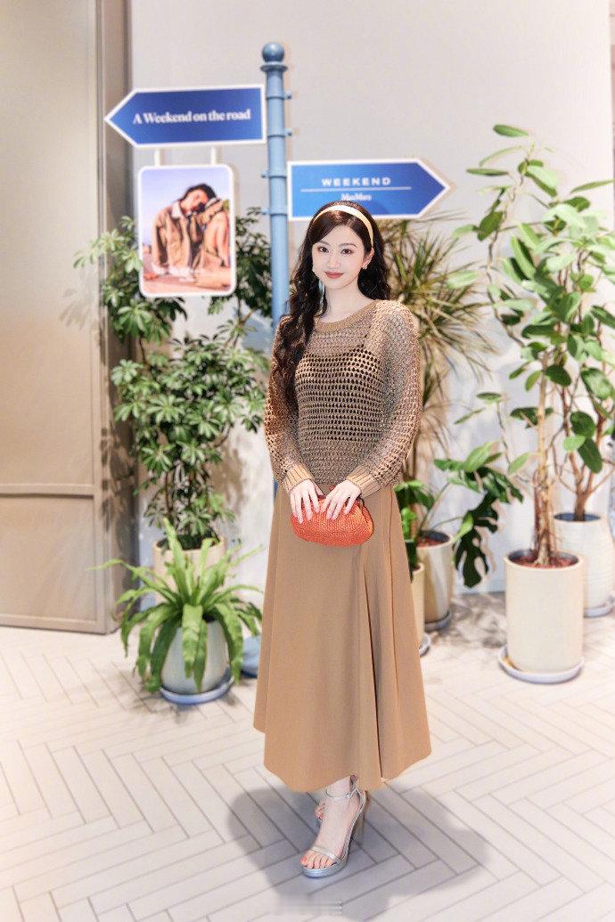 景甜这几步跳我心坎上了景甜跳舞就这样撩人心弦你好星期六舞蹈solo环节景甜演绎《