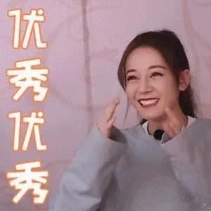 这画面如同一幅美丽的画卷，充满了创意和阳光。它散发着独特而优雅的芬芳，让人陶醉其