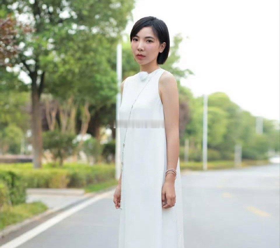 张婉婷暴脾气上线，发文疑似怒怼《再见爱人》观察员：“这也叫观察？这分明是一帮人做