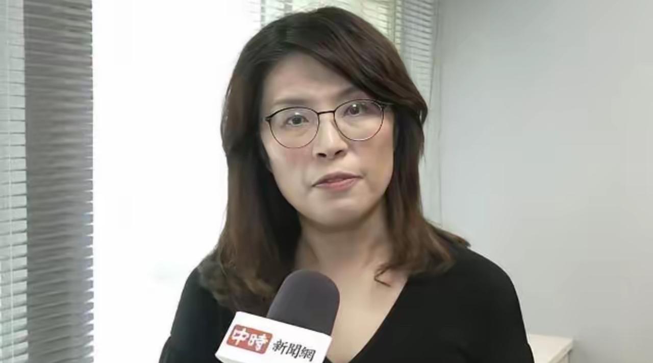 认清自己的位置！

认清自己的位置！北京的大门打开，是为了谈“统一的路径”，不是