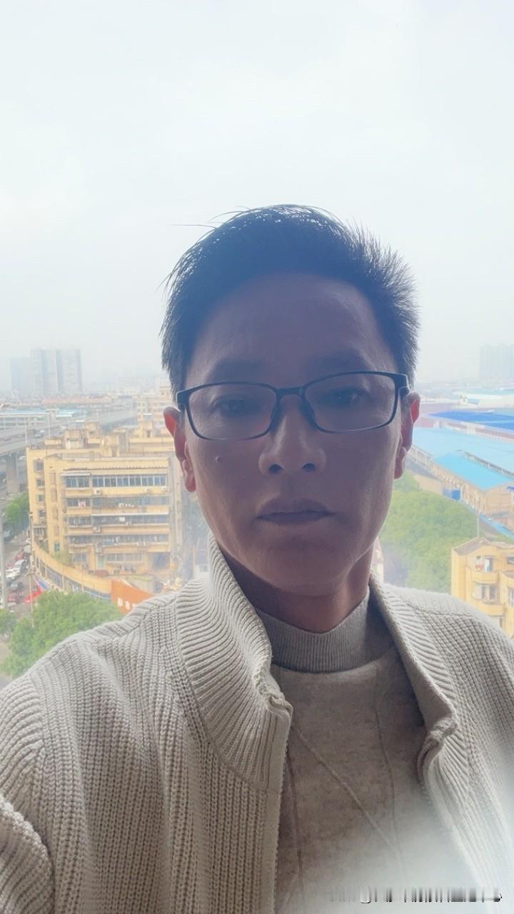 国陨帮占比整个网络世界，真陨石始终是有价值的，假陨石一毛一克都没人要，因此证明市