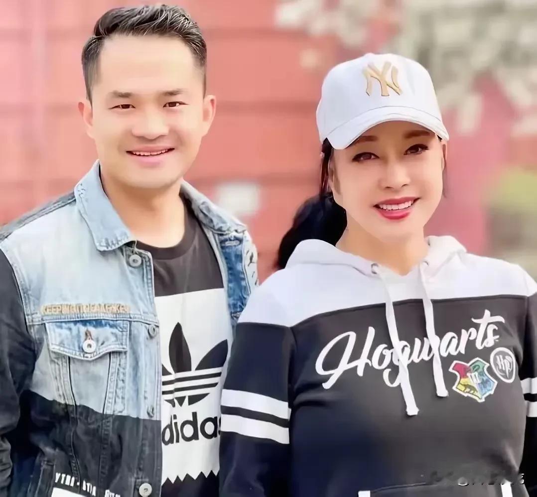 庆奶，走了薛怀义，还有张宗昌，张易之……，演武皇多了入戏了……鸭子上架，观众惊讶