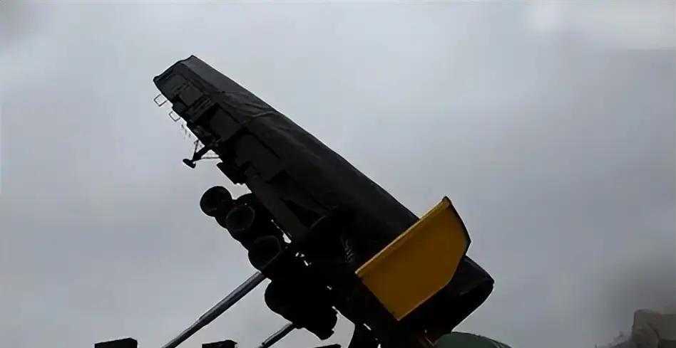 快讯！
美俄双方突然宣布了。
2026年2月5日，美俄之间管核武器的那份条约到期