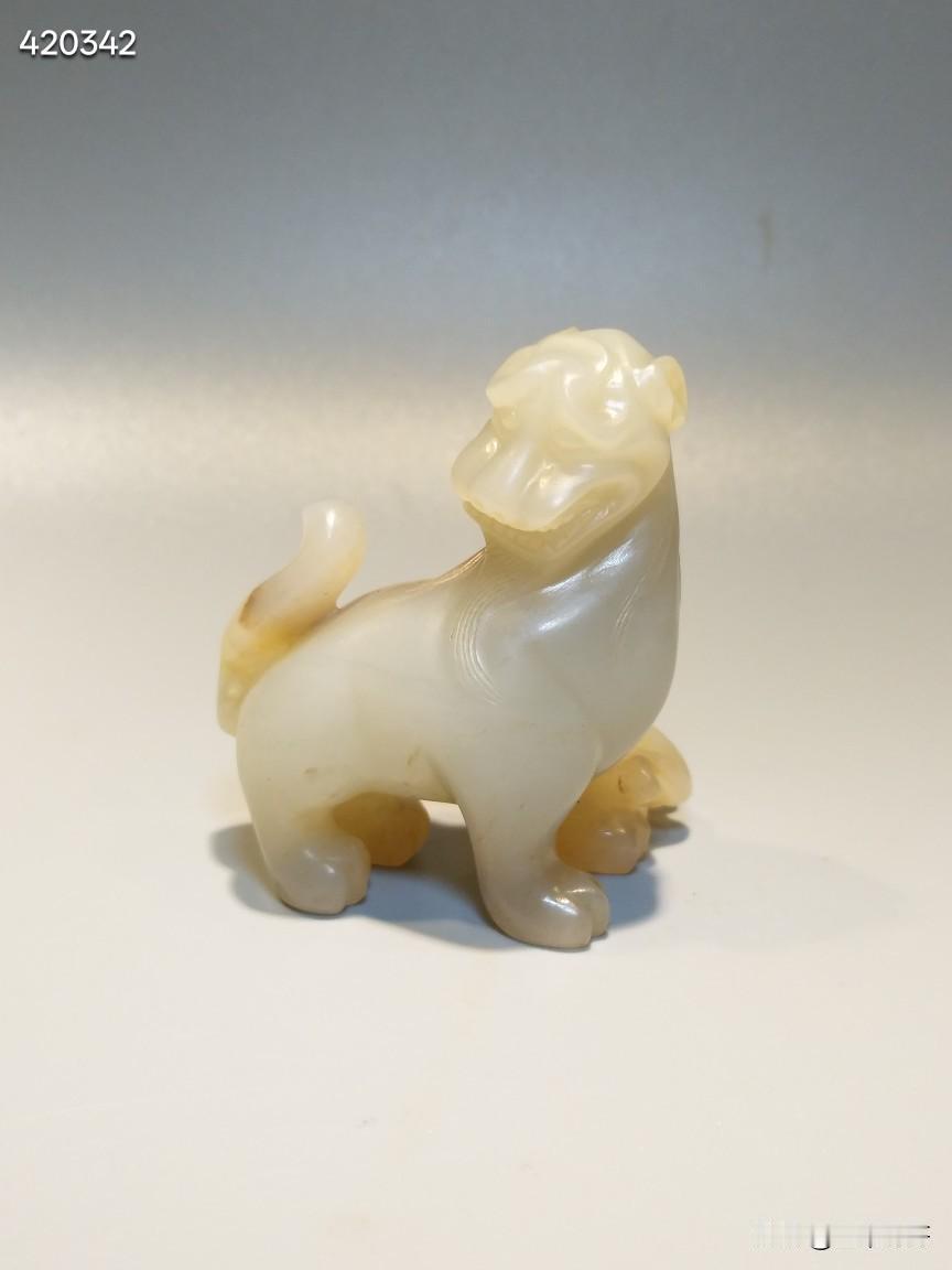 白玉.母子兽
流行于:唐
和田白玉吃沁
有留裂