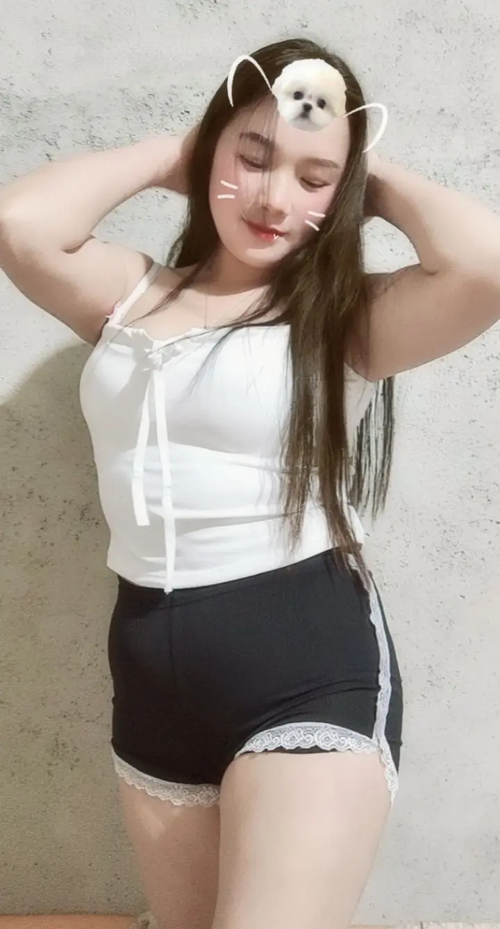 微胖女人美不美 每天都记录自己的点点滴滴 是你喜欢的类型吗 你要的样子我都有