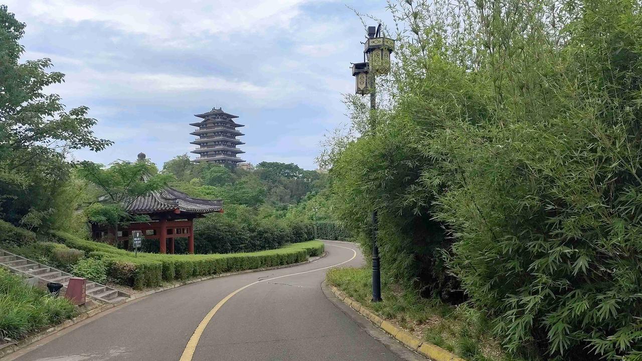 我的今日状态：😁轻松愉快
我这里的天气：☀️晴天