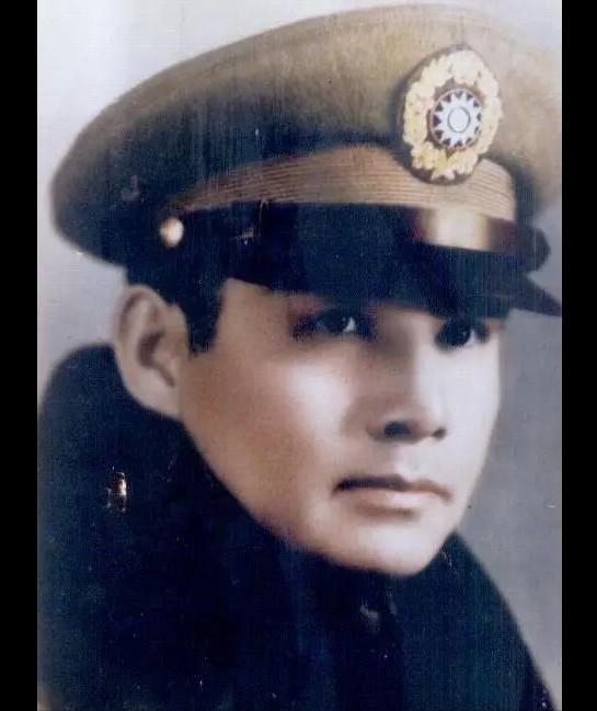 1947年5月16日，张灵甫在孟良崮被击毙，前胸两弹，贯穿心脏。粟裕清楚张灵甫在