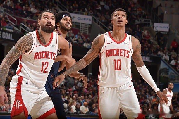 2025-26赛季的火箭队有望成为历史最佳篮板球队。本赛季数据如下：篮板率：57