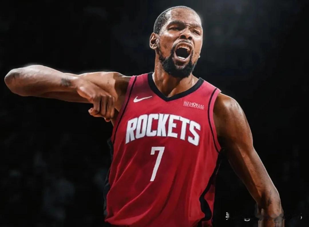 杜兰特喜迎里程碑，常规赛得分破31000分。

火箭对太阳的上半场杜兰特得到21