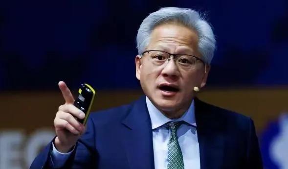 是绝望？是失望？英伟达icon总裁黄仁勋icon居然曾对着英国媒体说：中国将会毫