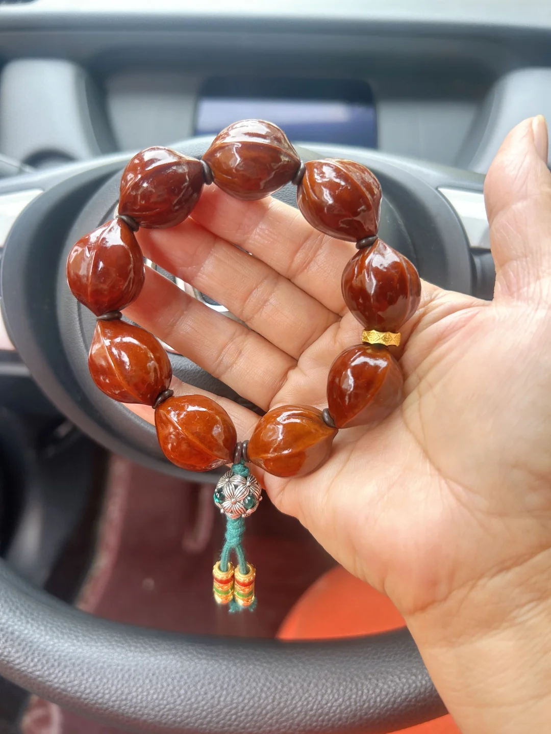 蝶姐铁核，只能盘出玻璃底、牛津红