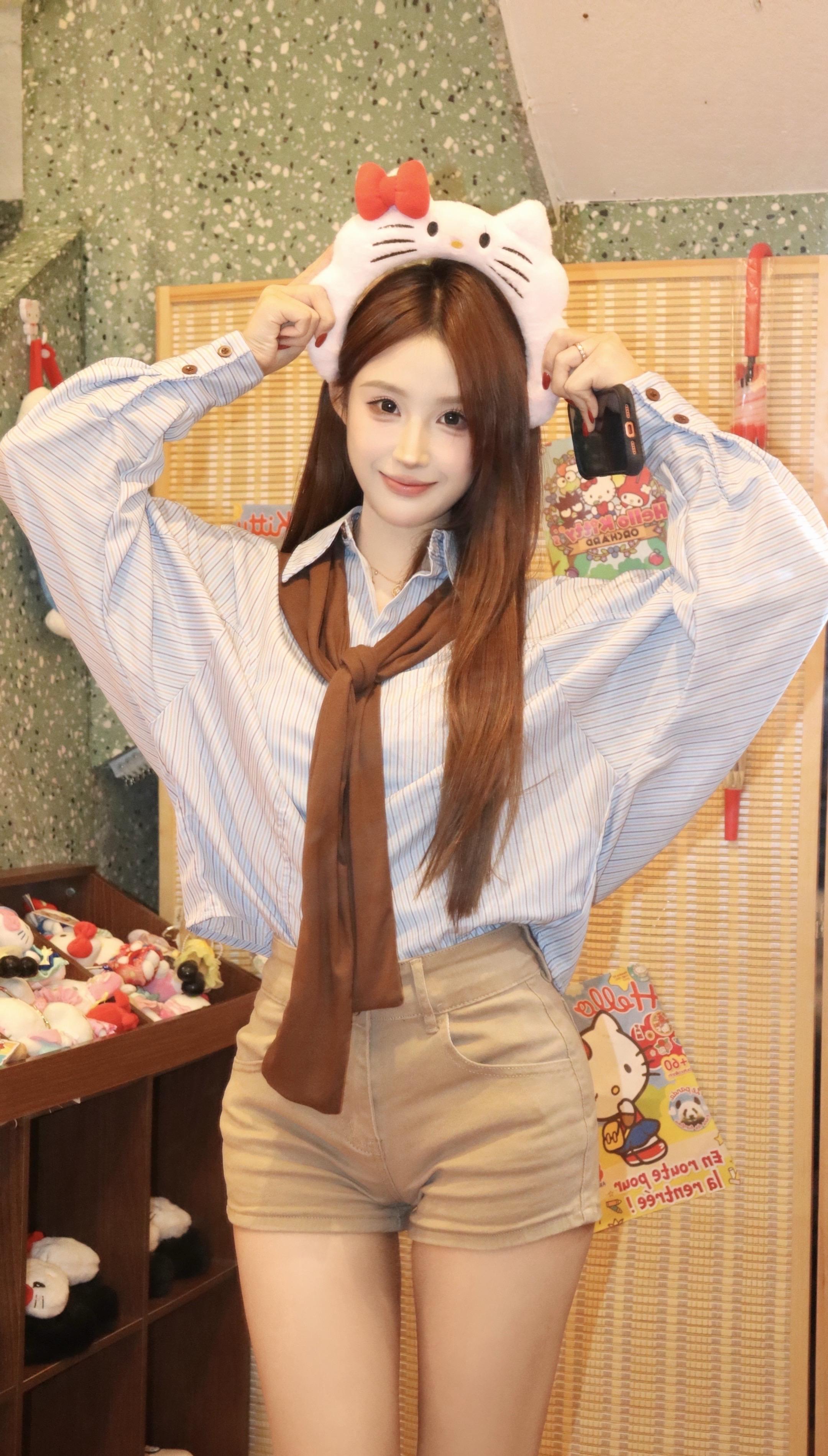 你很可爱  如果哪天我征服了世界 我会把你留下来