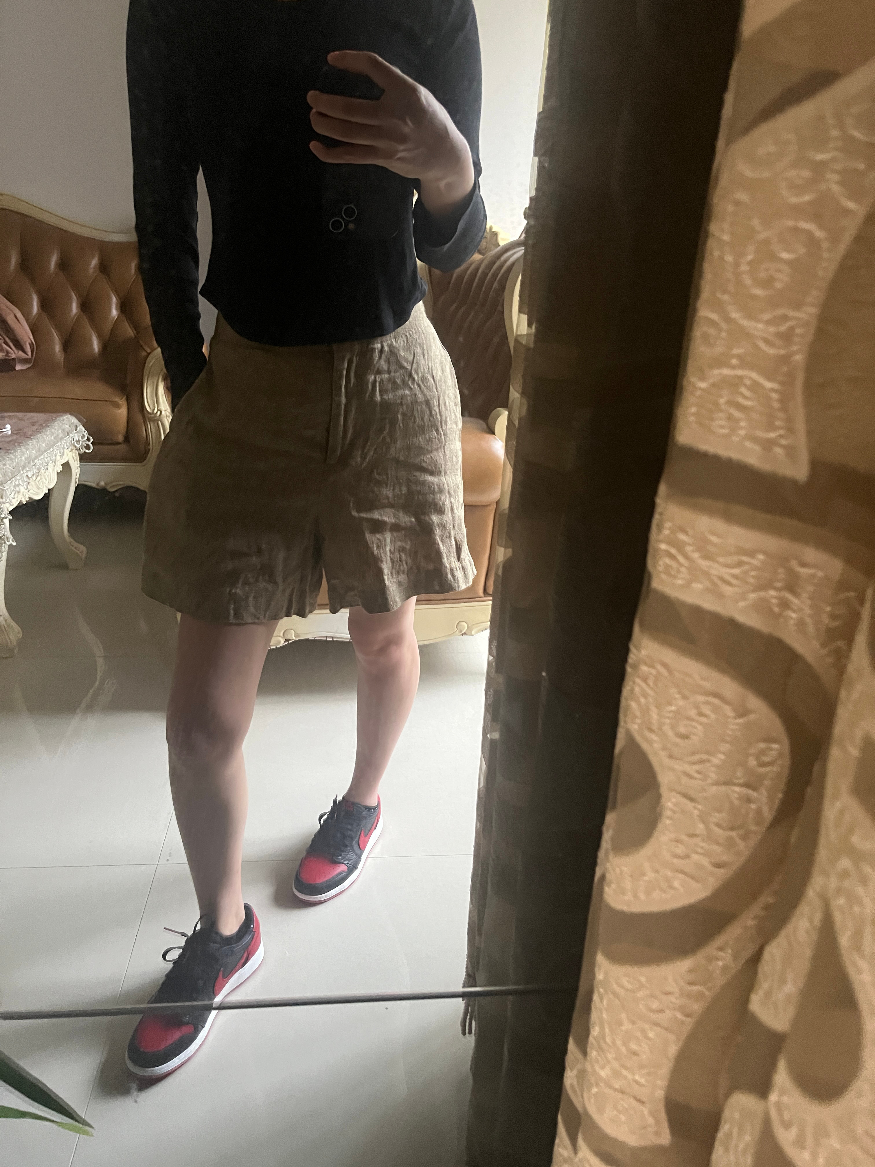 长袖配短裤才是最时髦的穿搭