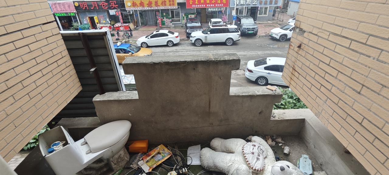 哈尔滨市如此脏乱差小区——香坊区东山聚宝小区