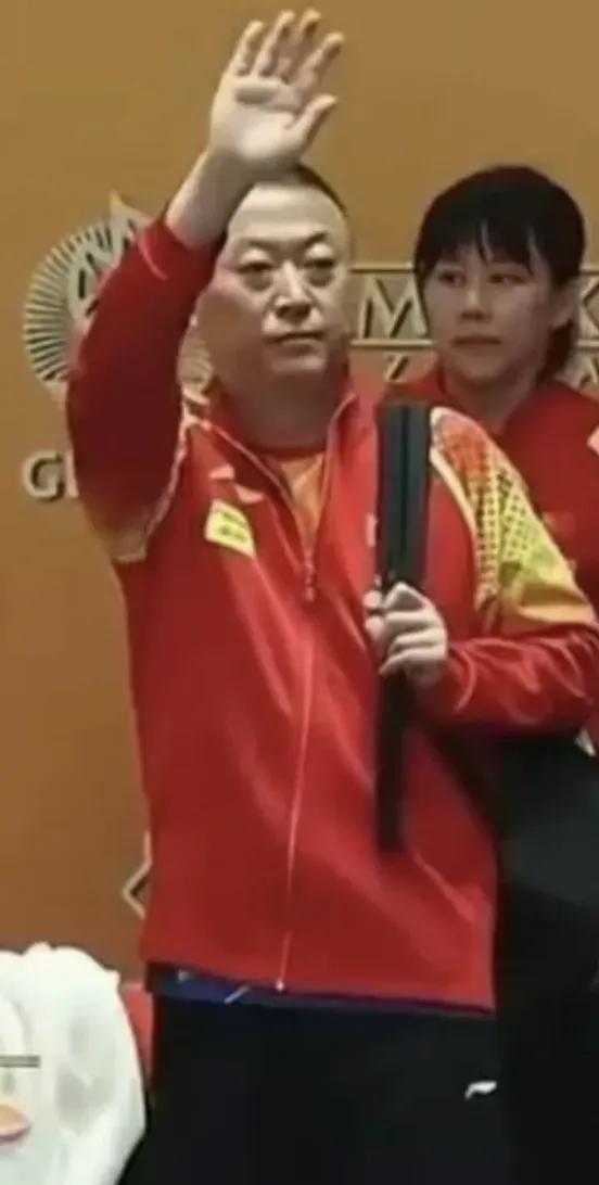 亚乒赛落幕，国乒成绩单引热议！历史罕见低谷，未来路在何方？

各位球友们，202