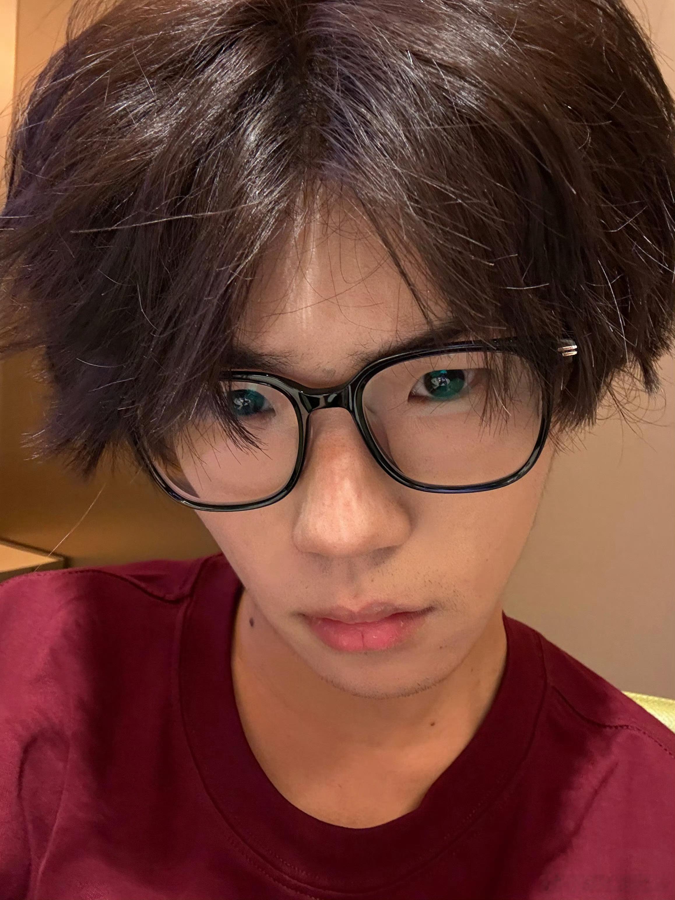 绝意女仆装这真的是我不花钱就能看的吗~绝意你真的让人惊喜啊！ 