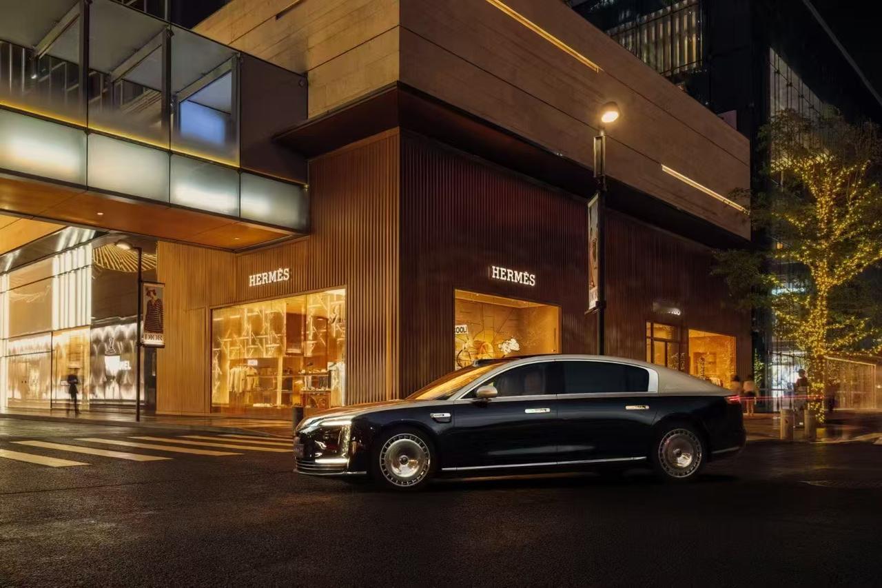 今天，尊界S800迎来了第10,000台量产车的下线，这速度杠杠的！在12月31