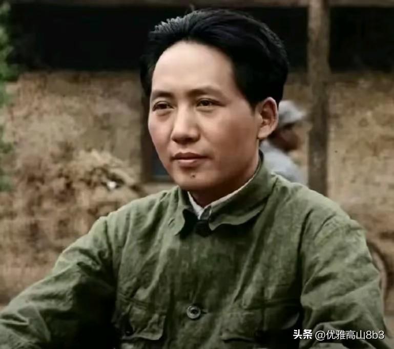 陌上人如玉！看到中青年毛主席旧照，才懂伟人年轻时的风采
 
刚刚刷到毛主席中青年