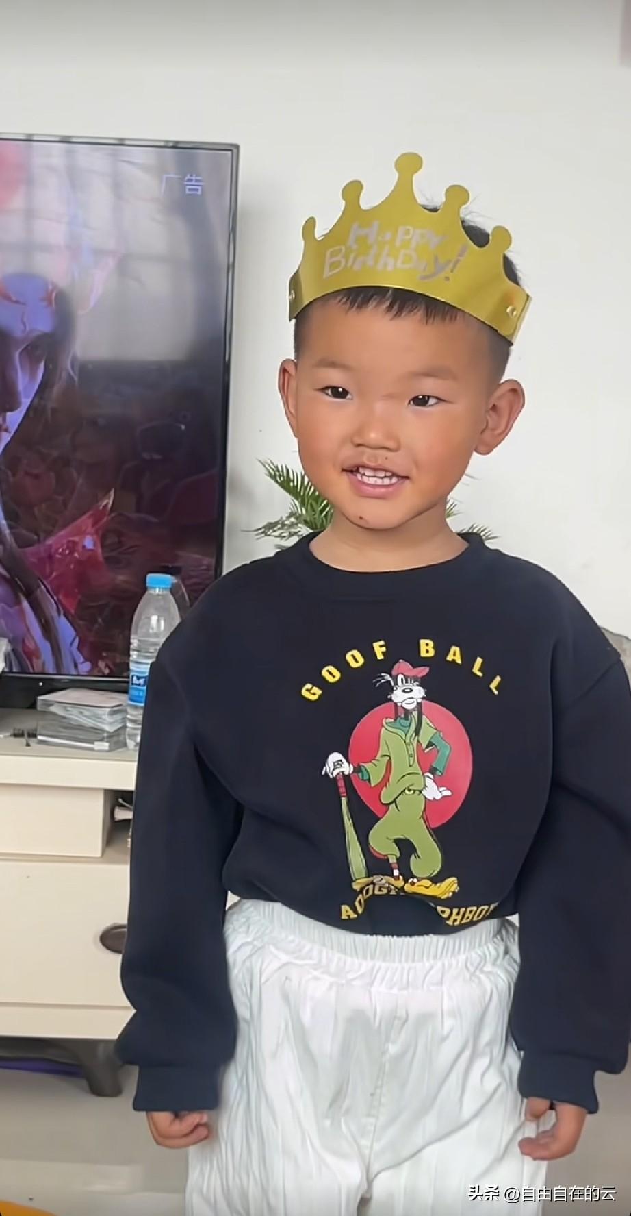 太让人揪心了，河南开封的三岁男孩还是没有找到，他到现在已经失踪50个小时以上了。