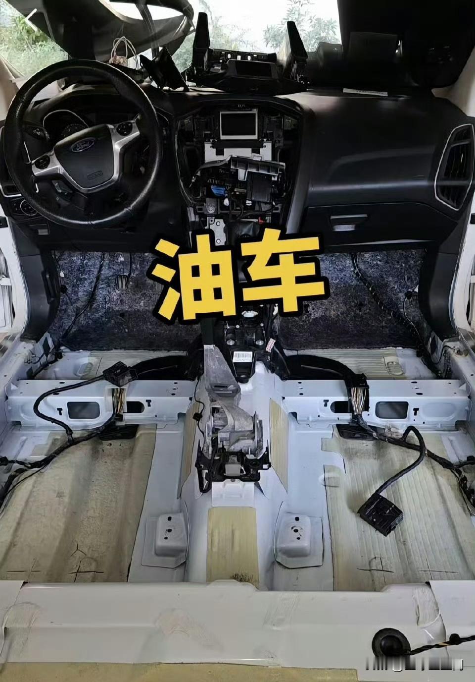 以后汽修工不够用了，需要持电工汽修双证上岗！ ​