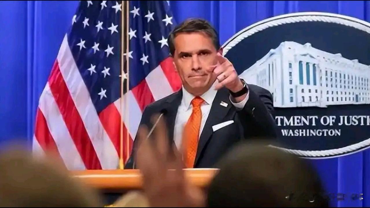 一封来自华盛顿的信，把国际刑事法院架在了火上
 
一封从美国寄出的信函，落在海牙