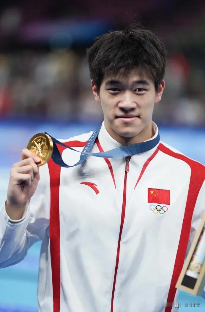 巴黎奥运中国奥运健儿给我们最惊喜的三个人：
1.潘展乐20周岁
男子100米自由
