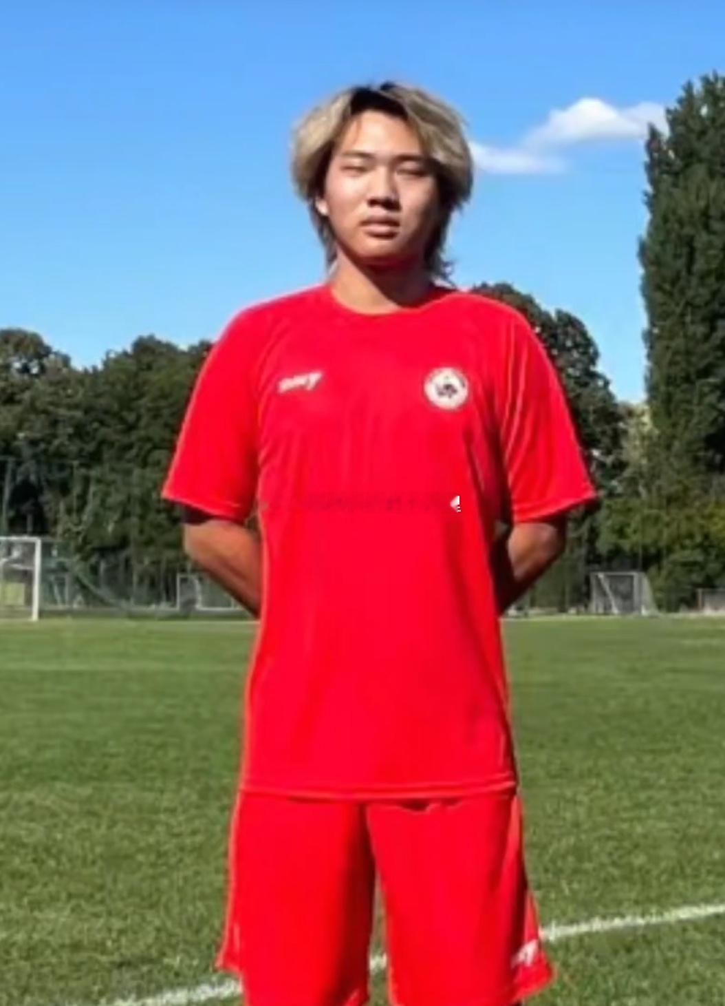 有球迷问杨清林的事，目前该球员未在IMT完成注册，根据近两年的情况，也有其他中国