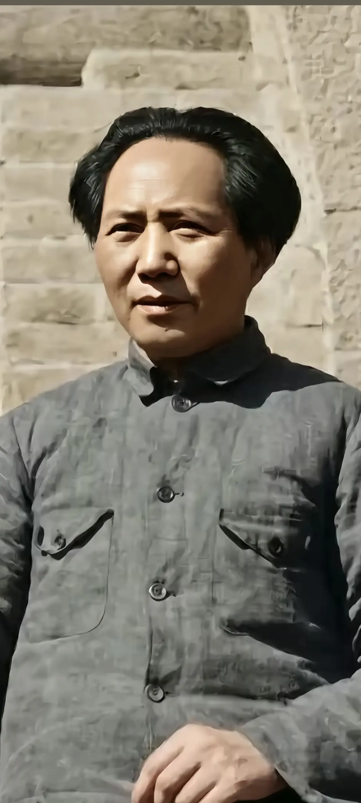 敬爱的毛主席，人民永远怀念您