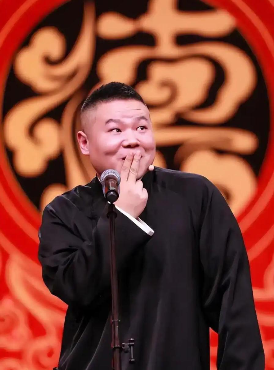 岳云鹏在线等角色，说是自己瘦了八斤，想出演偶像剧。

4月6日，岳云鹏在个人社交