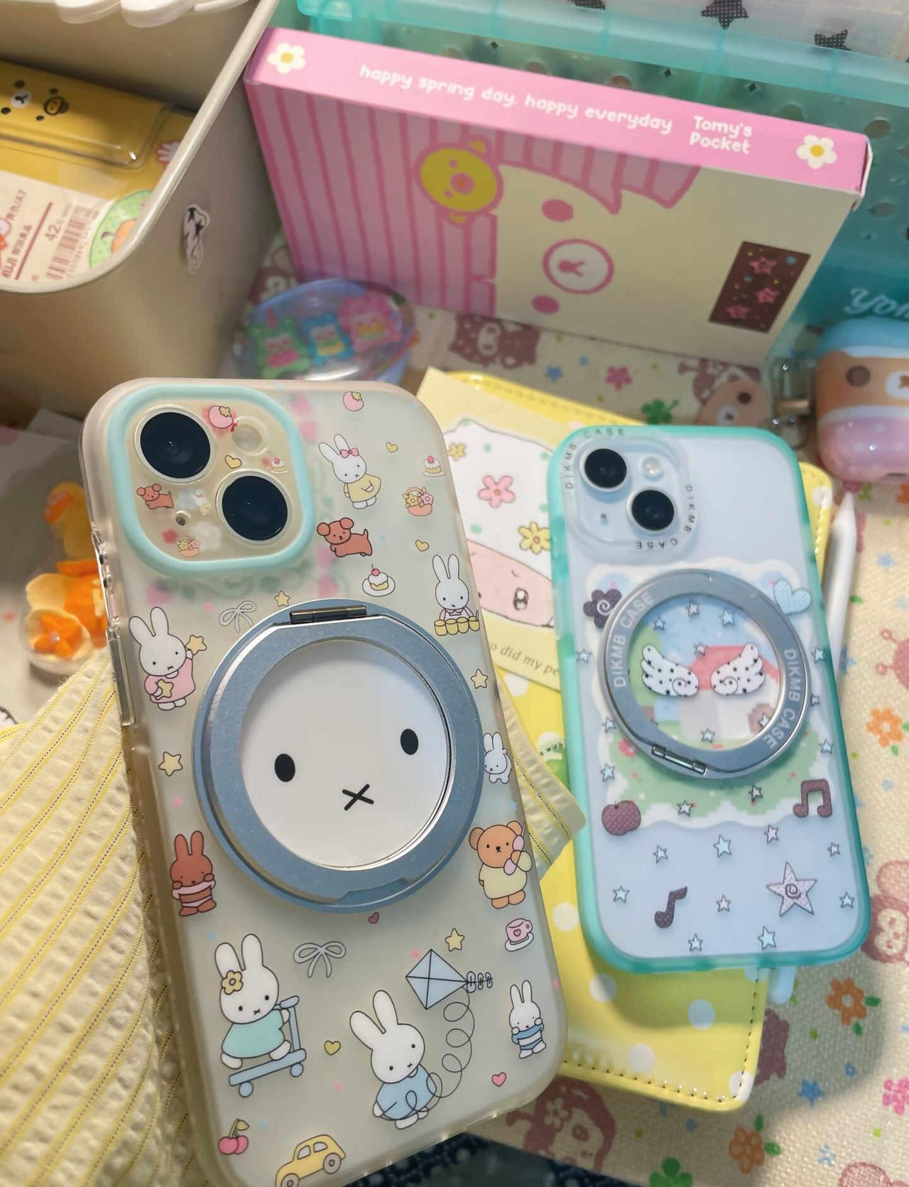 Plog 🥞好喜欢这个小黄
是live也是life 手机壳 iPhone15蓝