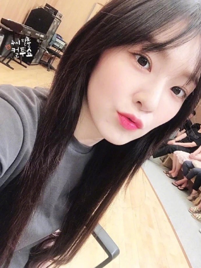 Irene 裴珠泫  不愧是南韩神颜啊 