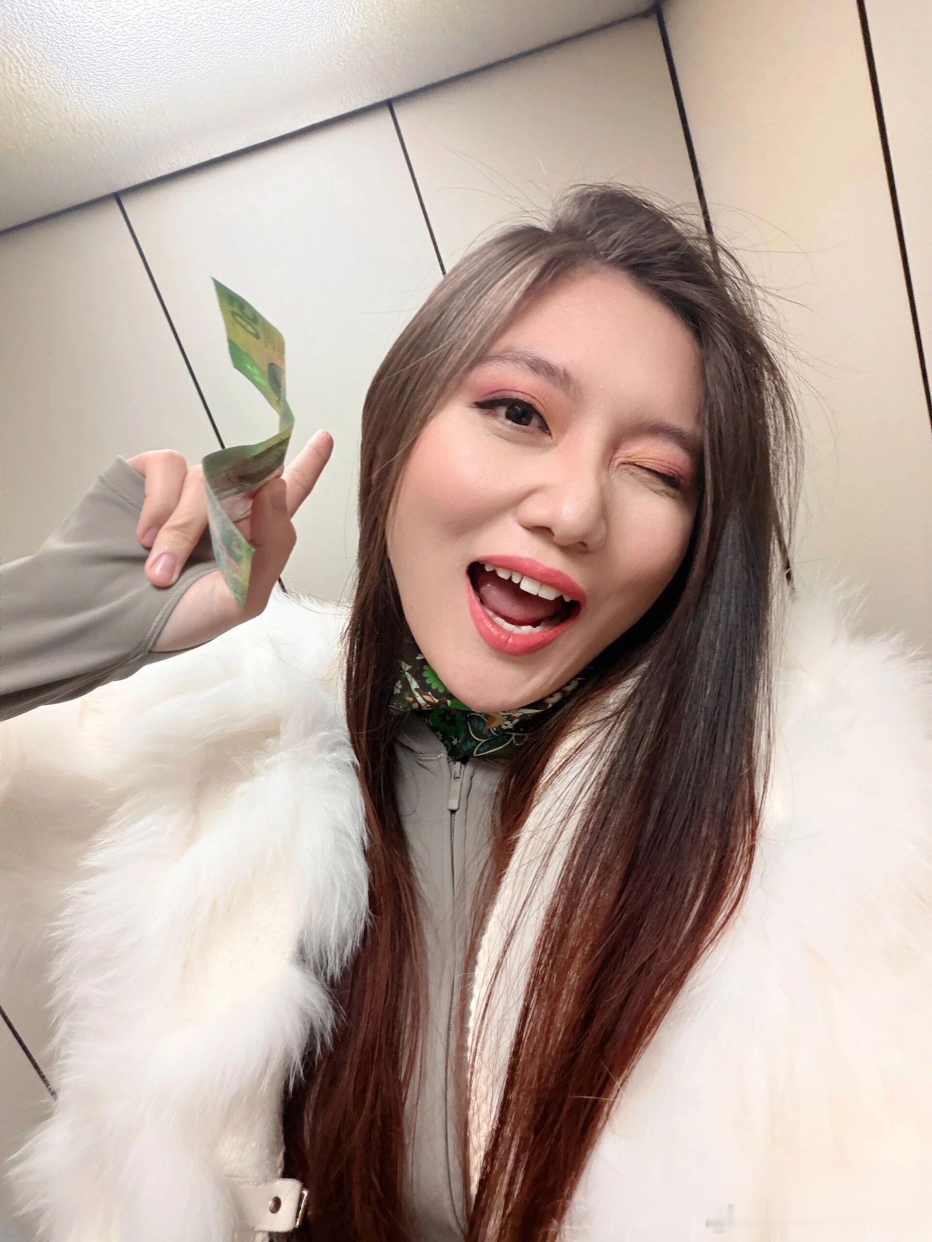 日常分享hello时装周美女热门美女