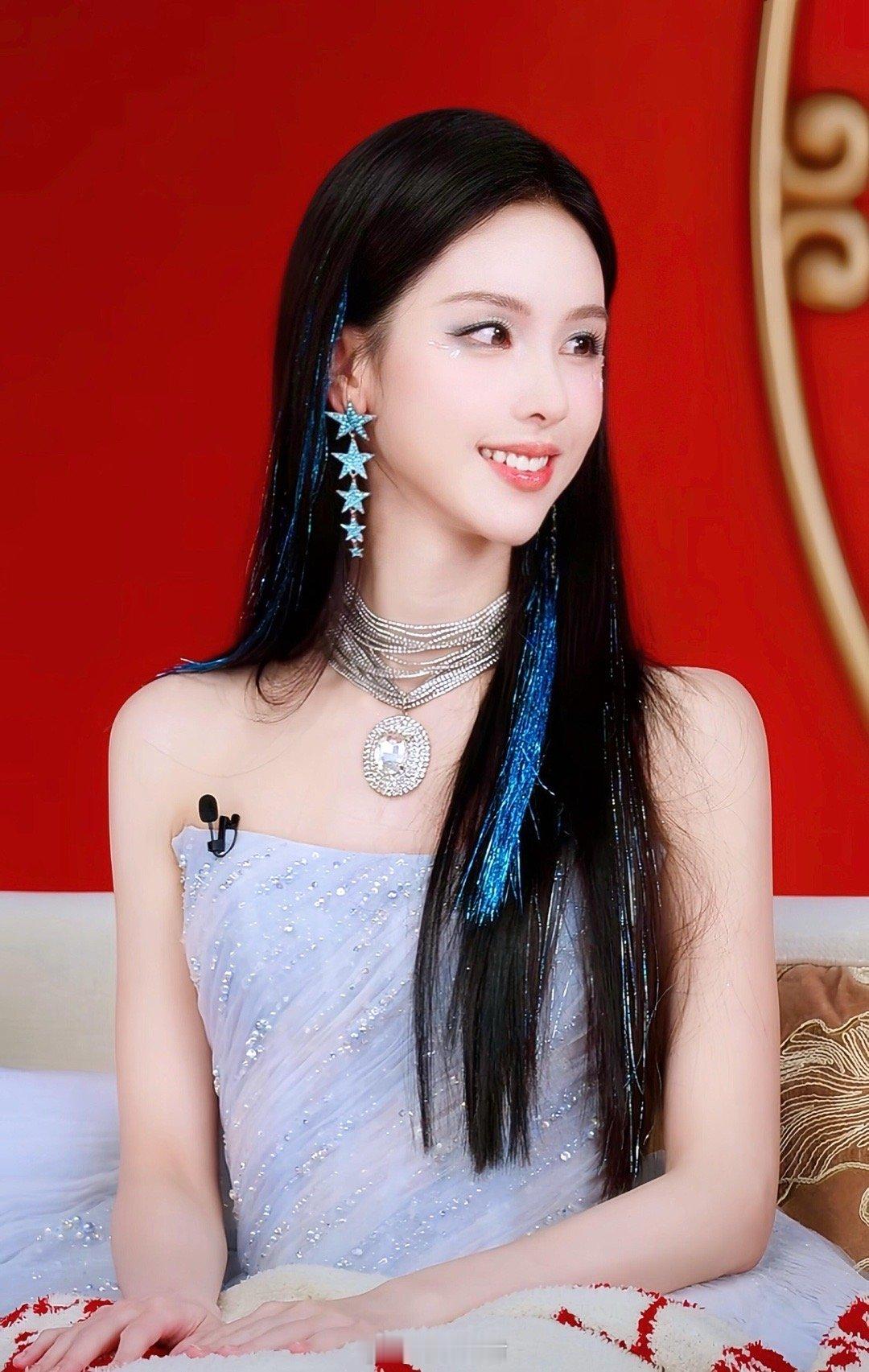 陈都灵这足弓我太爱了 