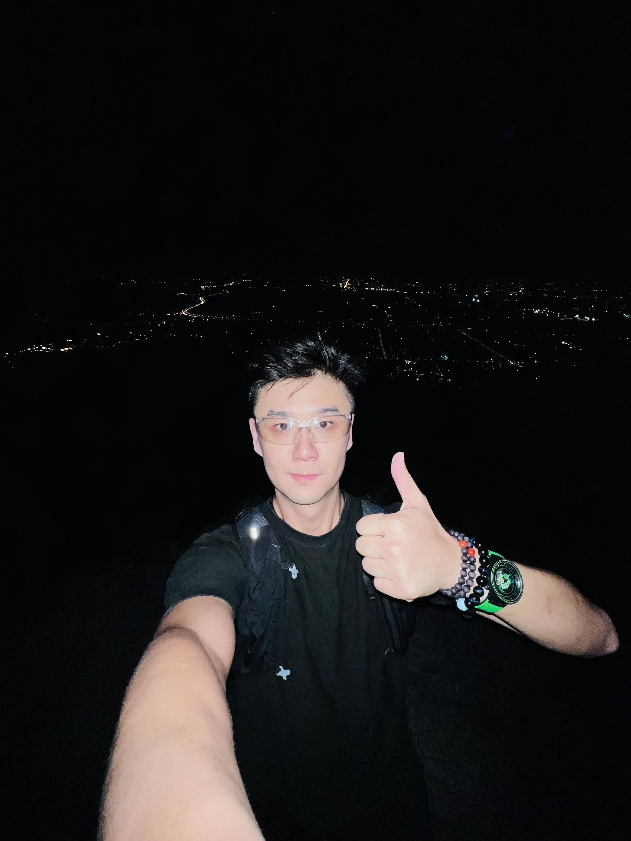 别好奇了先生 我已经开启新生活了 北去的鸿雁纷飞与眉间 你要倾尽一生为我还愿