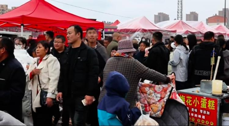 山东移动临沂分公司为临沭县曹洼农贸市场做好通信保障