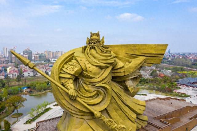 关公忠义、刘备仁德，读懂三国才读懂中国人